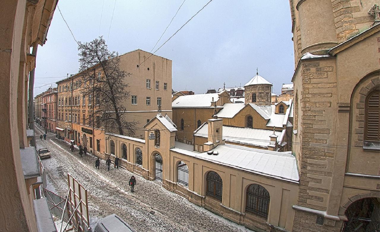 Квартира В Центрі На Вулиці Вірменській 12 Є Дві Спальні Двуспальні Ліжка 利沃夫 外观 照片